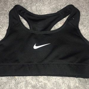 BLACK NIKE SPORTS BRA! WILLING TO LOWER PRICE:)